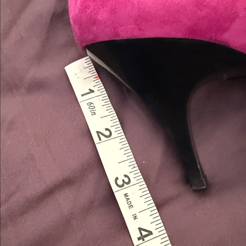 Charles Jourdan Heels - Picture 9 of 9